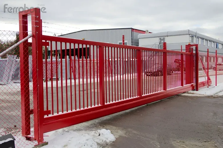 4. Portones Industriales